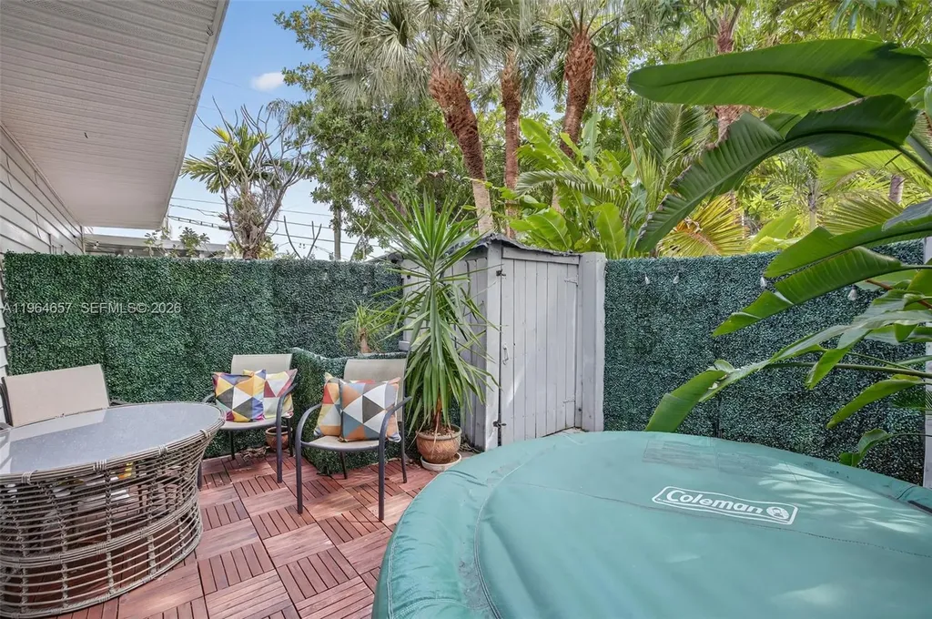 1953 NE 15th Avenue Fort Lauderdale FL 33305