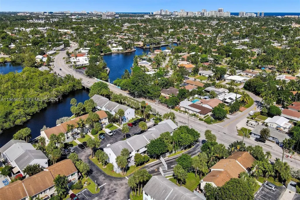 1953 NE 15th Avenue Fort Lauderdale FL 33305