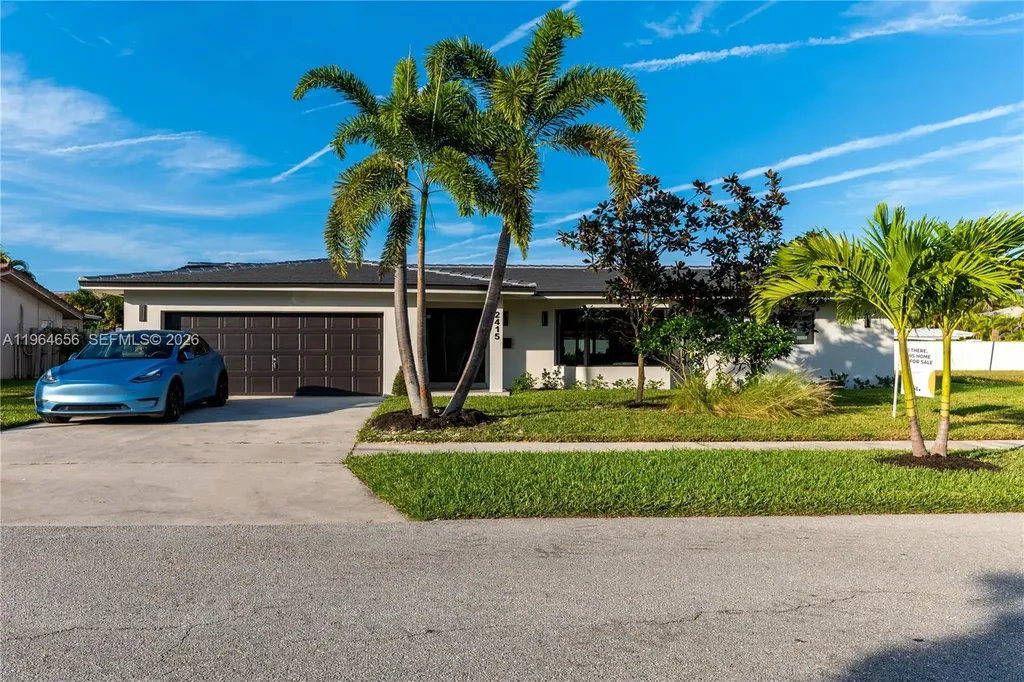 2415 NE 35th Drive Fort Lauderdale FL 33308