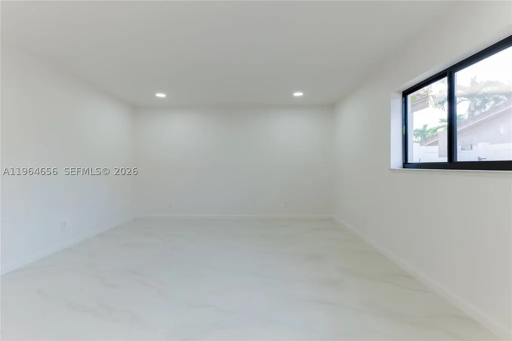 2415 NE 35th Drive Fort Lauderdale FL 33308