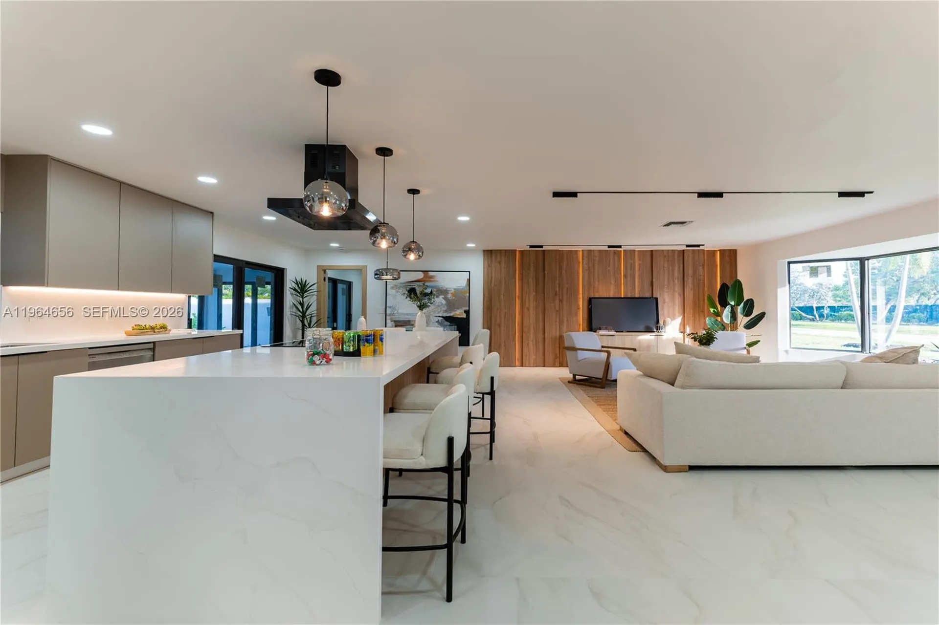 2415 NE 35th Drive Fort Lauderdale FL 33308