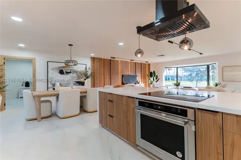 2415 NE 35th Drive Fort Lauderdale FL 33308