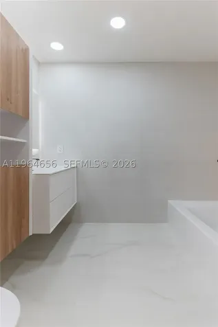 2415 NE 35th Drive Fort Lauderdale FL 33308