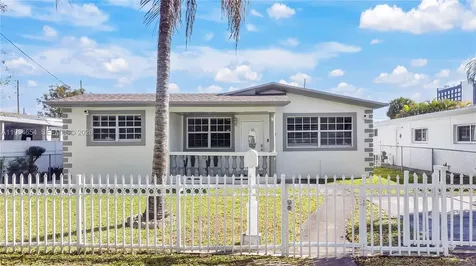 16895 NE 4th Place North Miami Beach FL 33162