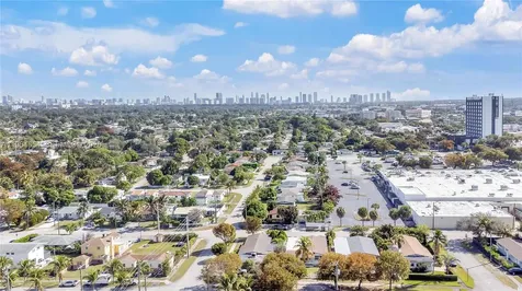 16895 NE 4th Place North Miami Beach FL 33162