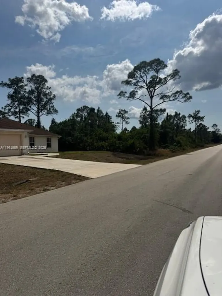 3104 E 10th Street Lehigh Acres FL 33972