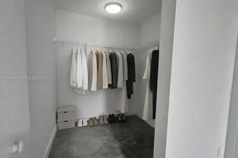 151 SE 1st Street Miami FL 33131