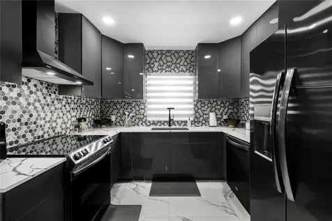 285 NW 45th Street Miami FL 33127