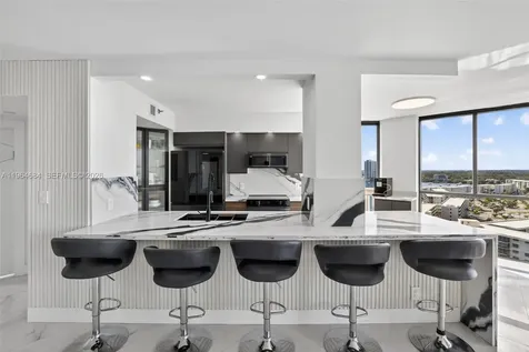 1000 Island Boulevard Aventura FL 33160