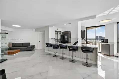 1000 Island Boulevard Aventura FL 33160