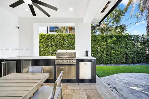 7500 SW 55th Avenue Miami FL 33143