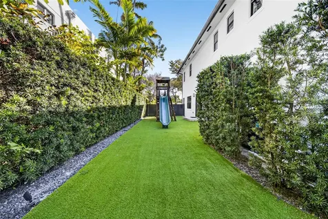 7500 SW 55th Avenue Miami FL 33143