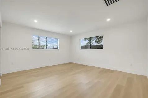 17887 78th Place Hialeah FL 33015