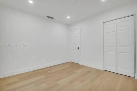 17887 78th Place Hialeah FL 33015