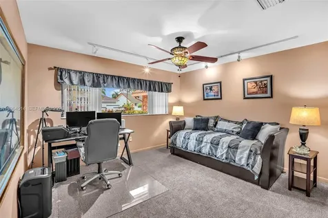 7371 NW 83rd Way Tamarac FL 33321