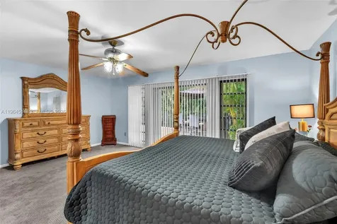 7371 NW 83rd Way Tamarac FL 33321