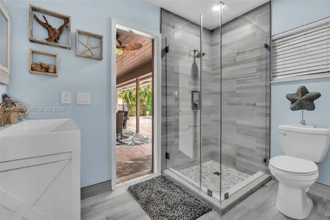 7371 NW 83rd Way Tamarac FL 33321