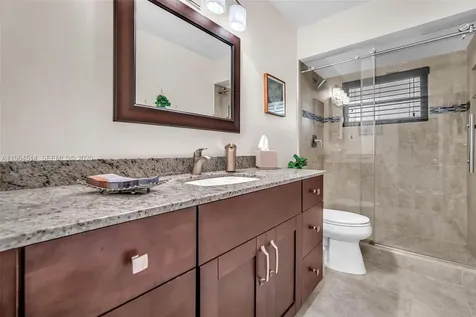7371 NW 83rd Way Tamarac FL 33321
