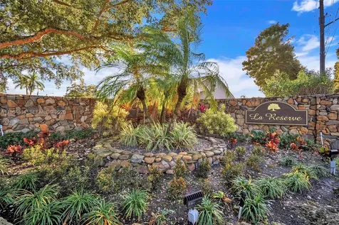 7371 NW 83rd Way Tamarac FL 33321
