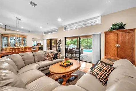 7371 NW 83rd Way Tamarac FL 33321