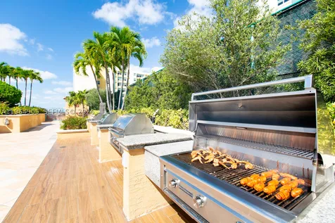 90 Alton Road Miami Beach FL 33139