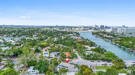 6180 Pine Tree Drive Miami Beach FL 33140