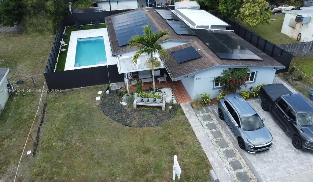 630 N 66th Avenue Hollywood FL 33024