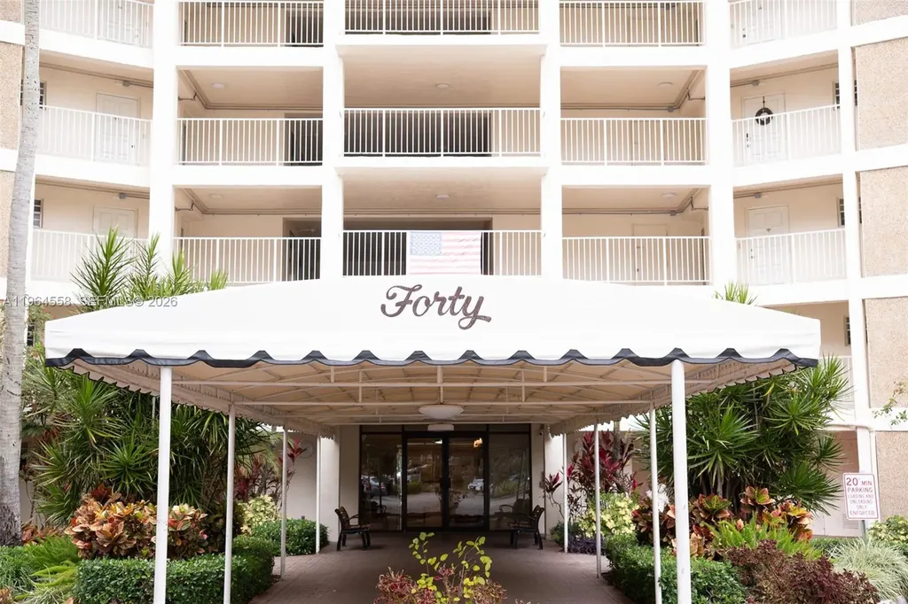 3051 N Course Drive Pompano Beach FL 33069