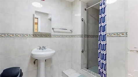 508 W 1st Avenue Hialeah FL 33010
