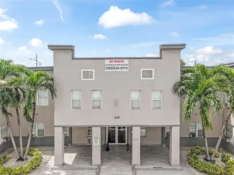 508 W 1st Avenue Hialeah FL 33010