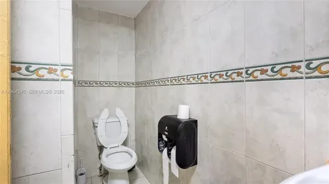 508 W 1st Avenue Hialeah FL 33010