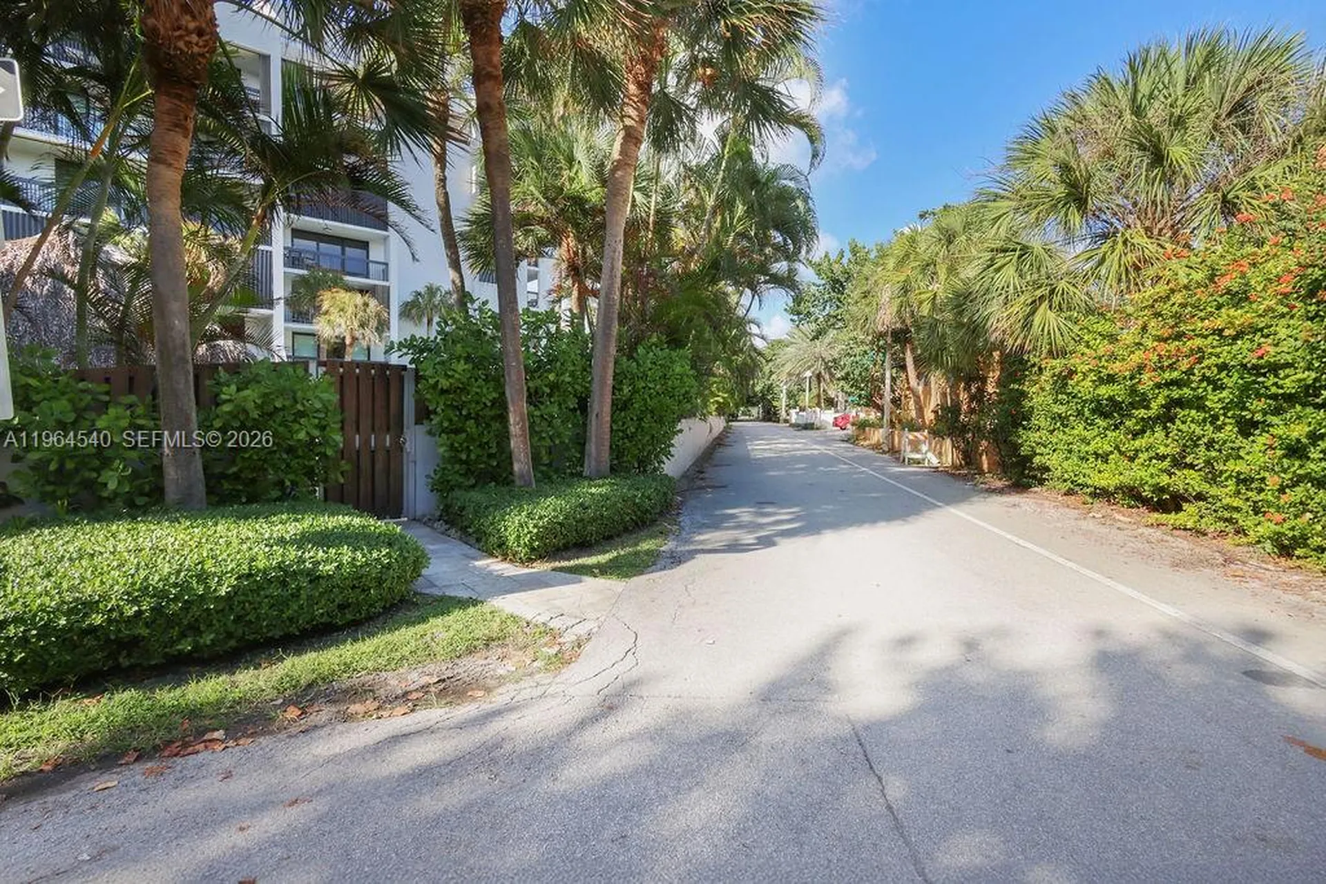 4201 N Ocean Drive Hollywood FL 33019