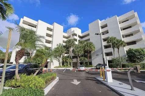 4201 N Ocean Drive Hollywood FL 33019