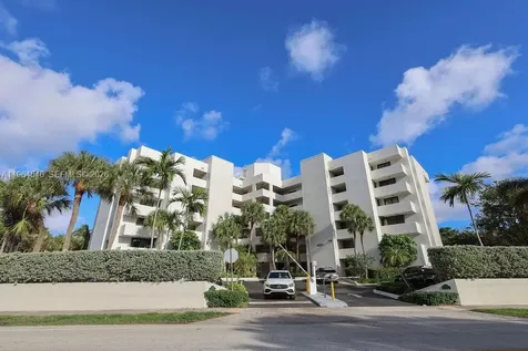 4201 N Ocean Drive Hollywood FL 33019