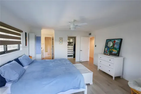 4201 N Ocean Drive Hollywood FL 33019