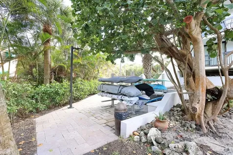 4201 N Ocean Drive Hollywood FL 33019
