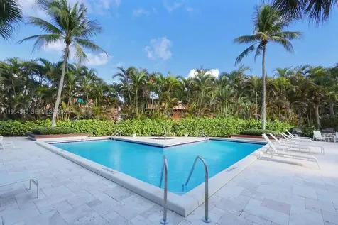 4201 N Ocean Drive Hollywood FL 33019