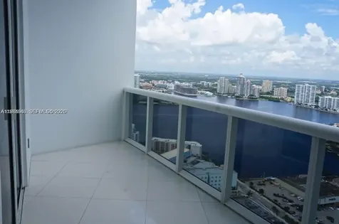 18101 Collins Avenue Sunny Isles Beach FL 33160