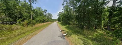 8377 Mantua Avenue Sebring FL 33872
