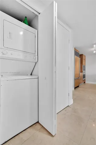 465 Brickell Avenue Miami FL 33131