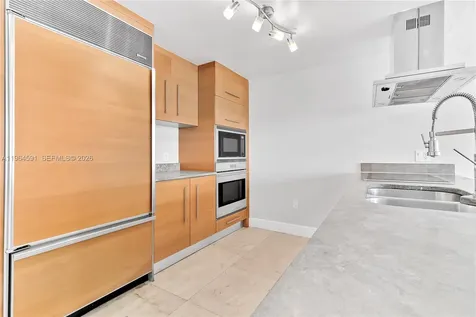 465 Brickell Avenue Miami FL 33131