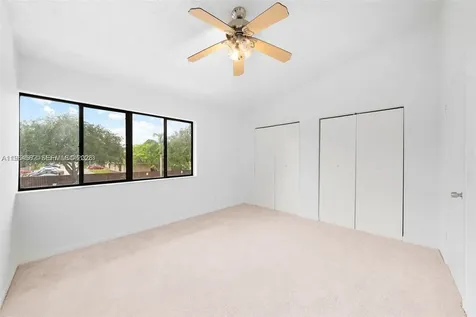 7041 SW 42nd Place Davie FL 33314