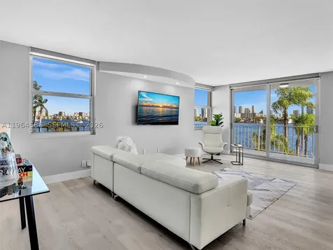 16570 NE 26th Avenue North Miami Beach FL 33160