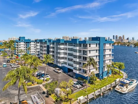16570 NE 26th Avenue North Miami Beach FL 33160