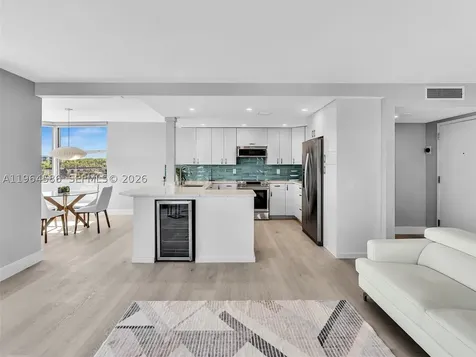 16570 NE 26th Avenue North Miami Beach FL 33160