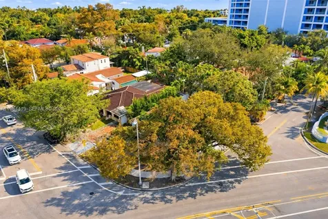 375 SW 32nd Road Miami FL 33129