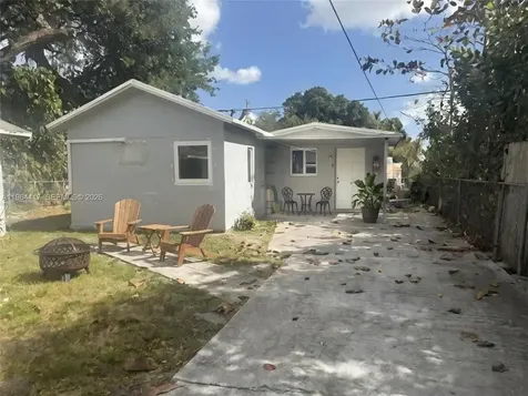 10417 NW 6th Avenue Miami FL 33150
