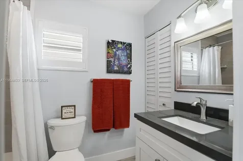 958 Mockingbird Lane Plantation FL 33324