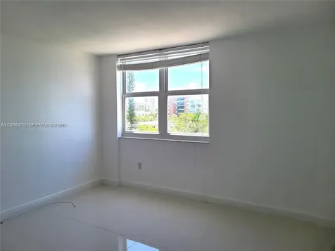10350 W Bay Harbor Drive Bay Harbor Islands FL 33154