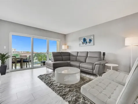 6000 N Ocean Boulevard Lauderdale By The Sea FL 33308